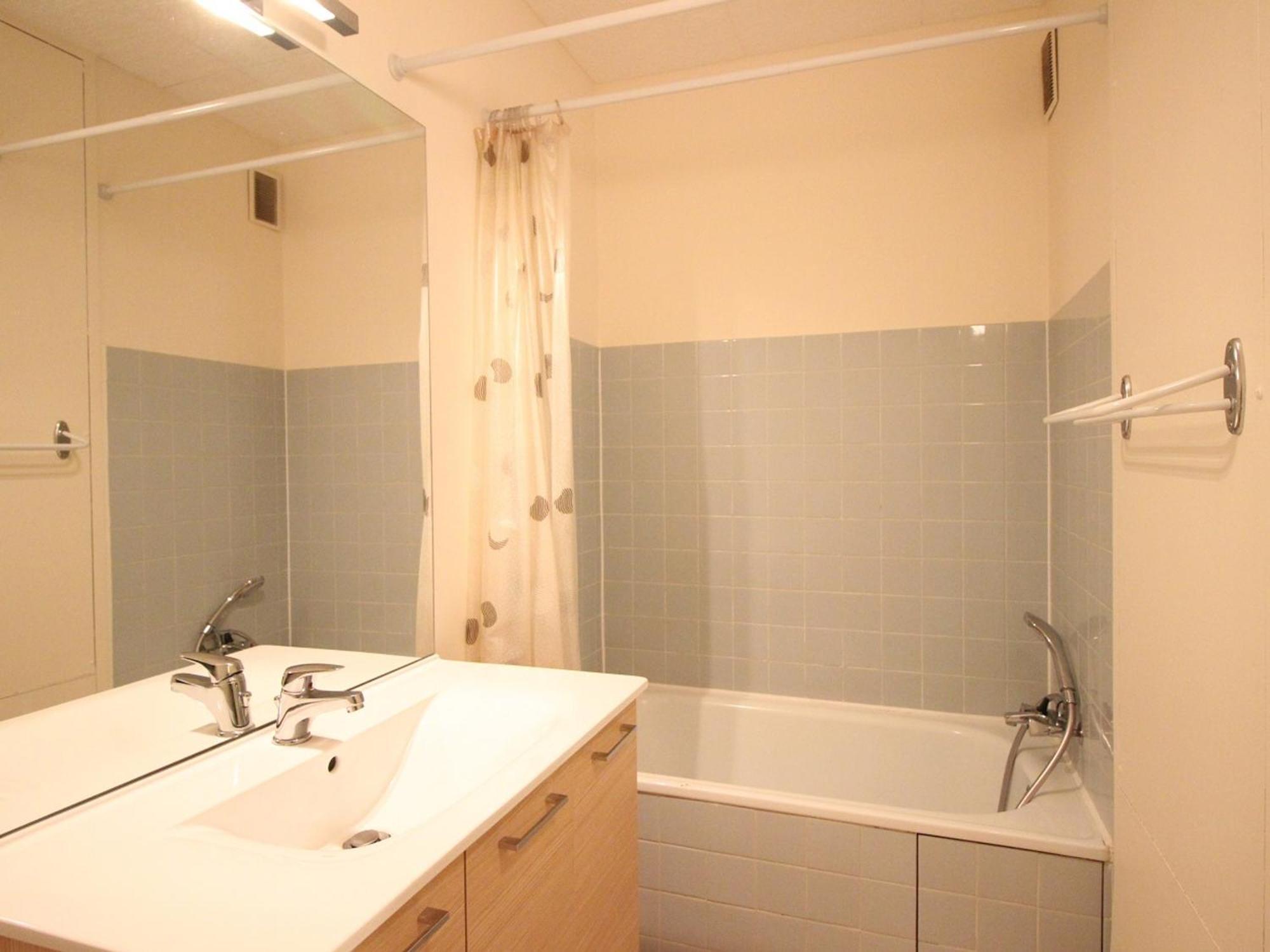 Duplex Central 90M² Avec Parking, 2 Chambres, 6 Couchages, Proche Thermes, Wifi Inclus - Fr-1-415-136 Le Mont-Dore Exterior photo